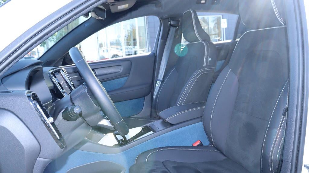 2023 Volvo C40 Recharge Pure Electri Ultimate