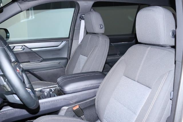 2025 GMC Acadia Base