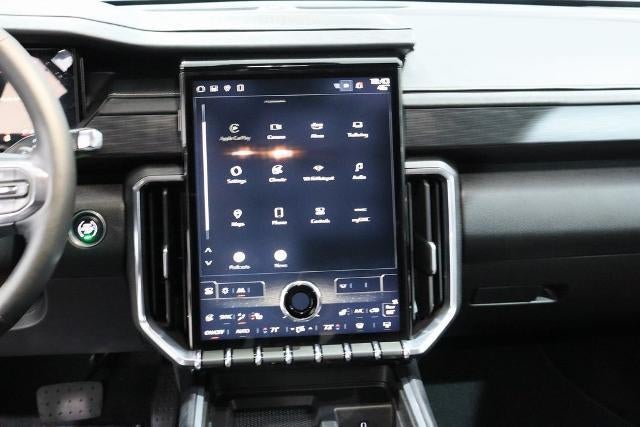 2025 GMC Acadia Base