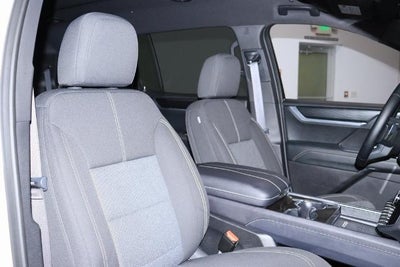 2025 GMC Acadia Base