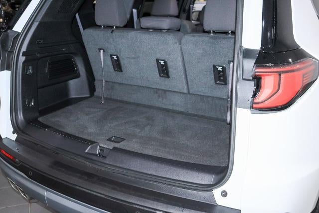 2025 GMC Acadia Base