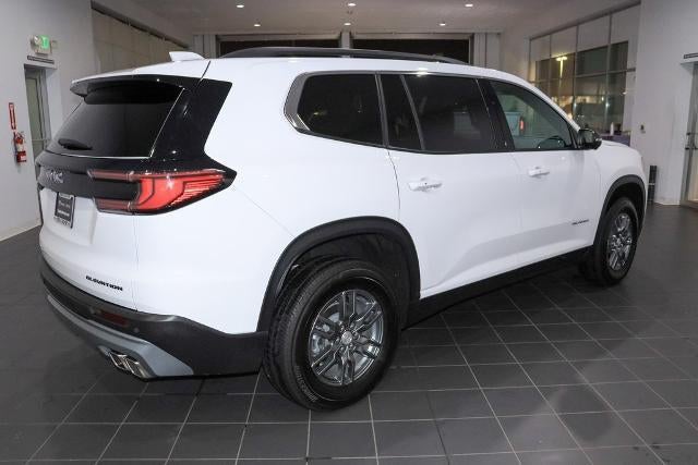 2025 GMC Acadia Base