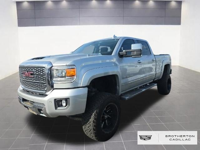 2018 GMC Sierra 4WD Crew Cab Standard Box Denali's photo
