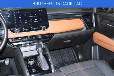 2025 GMC Canyon 4WD AT4