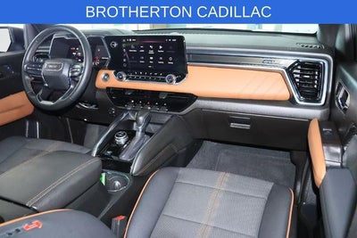 2024 GMC Canyon 4WD AT4