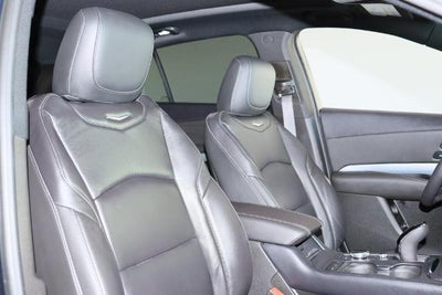 2023 Cadillac XT4 AWD Premium Luxury