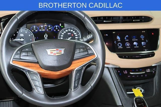 2017 Cadillac XT5 Platinum AWD