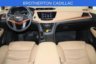 2017 Cadillac XT5 Platinum AWD