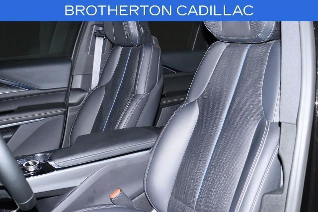 2025 Cadillac LYRIQ Sport