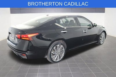 2023 Nissan Altima Base