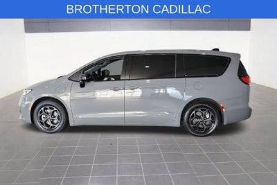 2023 Chrysler Pacifica Hybrid Limited