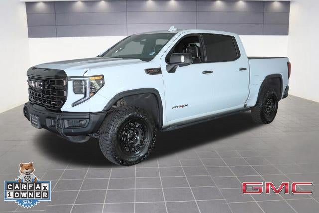 2024 GMC Sierra 4WD Crew Cab Short Box AT4X's photo