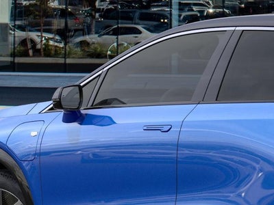 2027 Cadillac OPTIQ Luxury