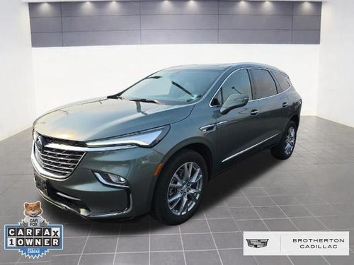 2022 Buick Enclave Essence