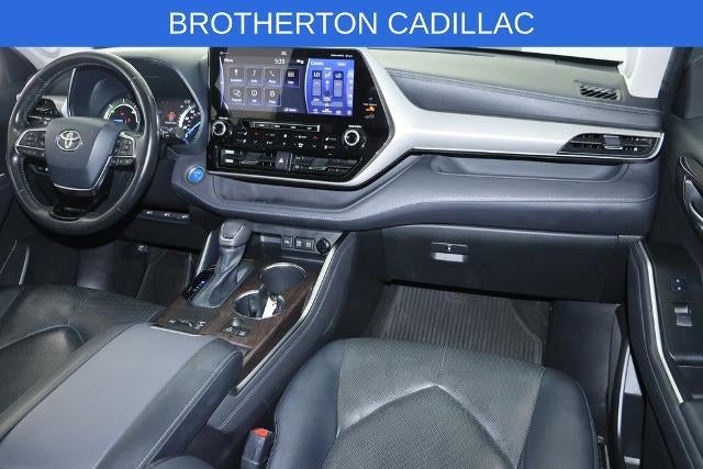 2021 Toyota Highlander Hybrid Platinum