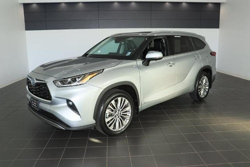 2024 Toyota Highlander Hybrid Platinum