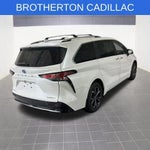 2025 Toyota Sienna Platinum