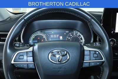 2025 Toyota Highlander Hybrid XLE