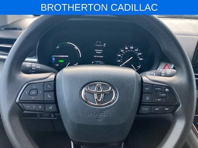 2024 Toyota Sienna LE