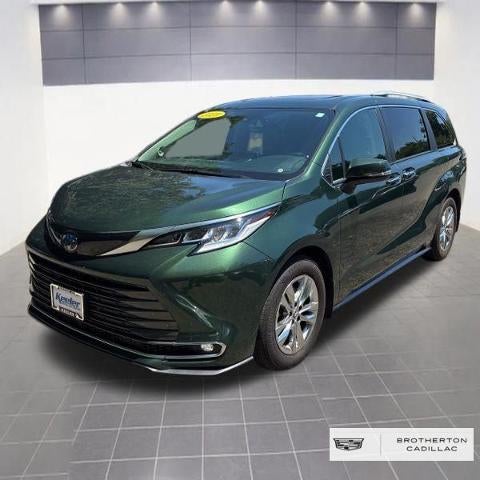 2023 Toyota Sienna Limited