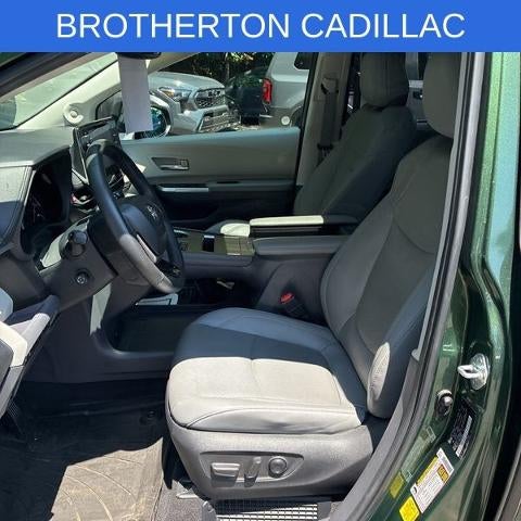 2023 Toyota Sienna Limited