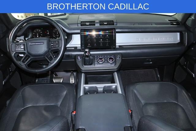 2025 Land Rover Defender V8