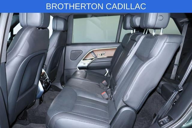 2025 Land Rover Range Rover SE
