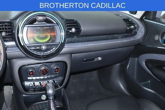 2017 MINI Clubman Base