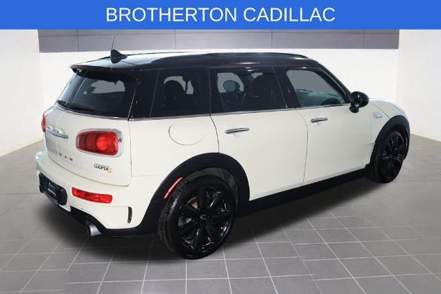 2017 MINI Clubman Base