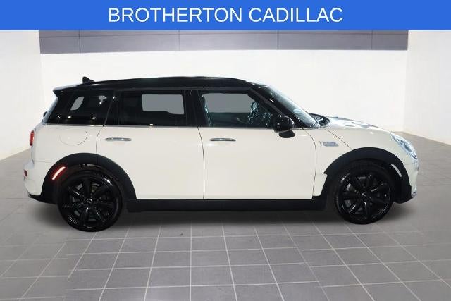 2017 MINI Clubman Base