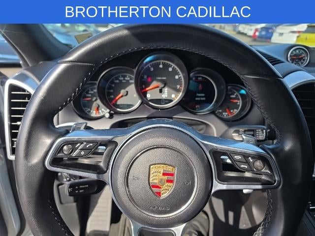 2016 Porsche Cayenne Base