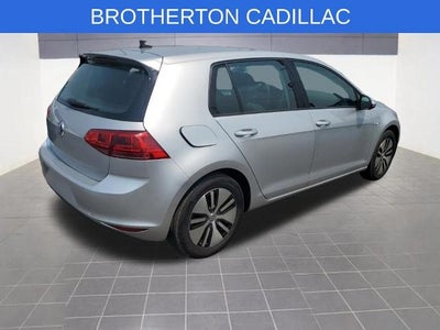 2016 Volkswagen e-Golf SE