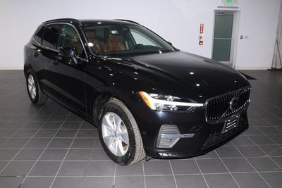 2022 Volvo XC60 Momentum