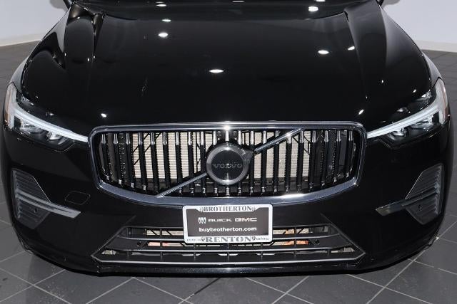 2022 Volvo XC60 Momentum